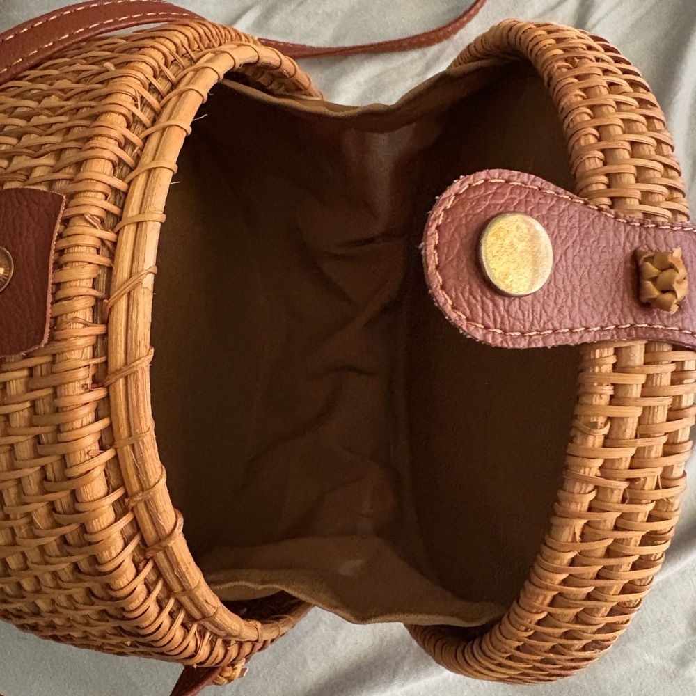 Brown Woven Rattan Crossbody Bag - Picture 3 of 3